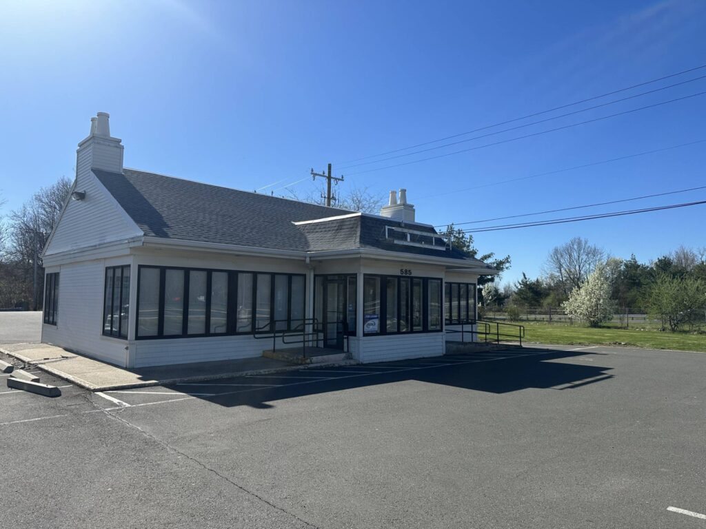 Free-Standing Building