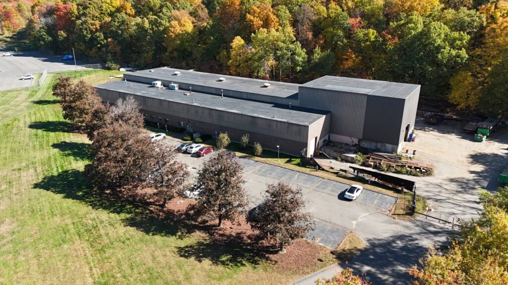 Berlin industrial building sells