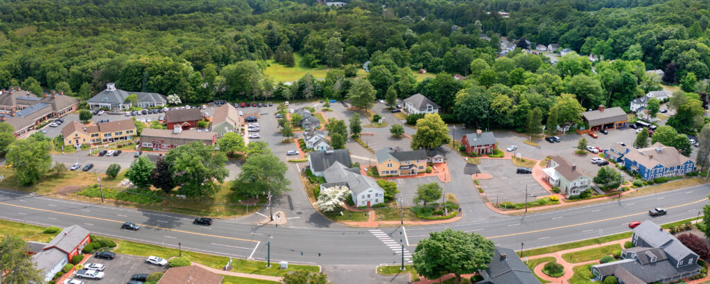 retail spaces for lease in avon ct